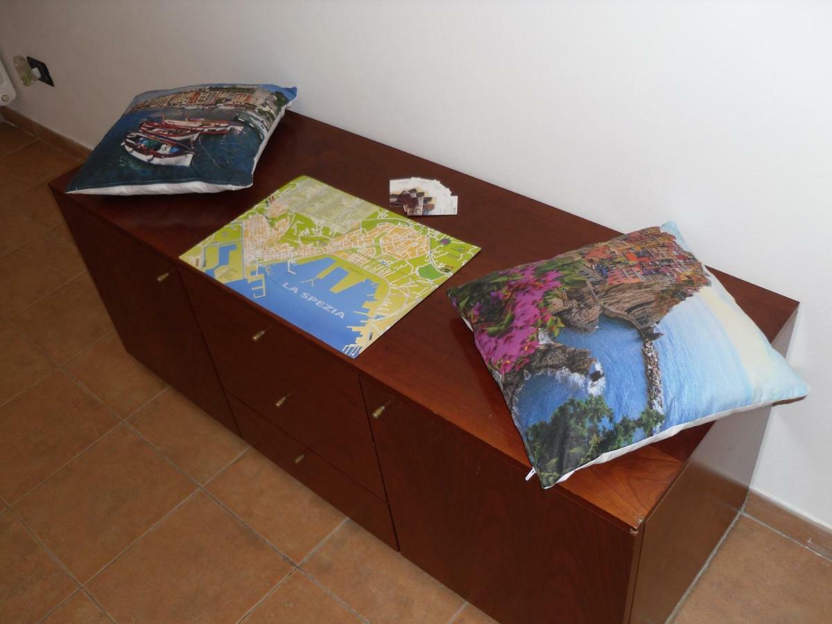 לה ספציה Apartment In The Green מראה חיצוני תמונה